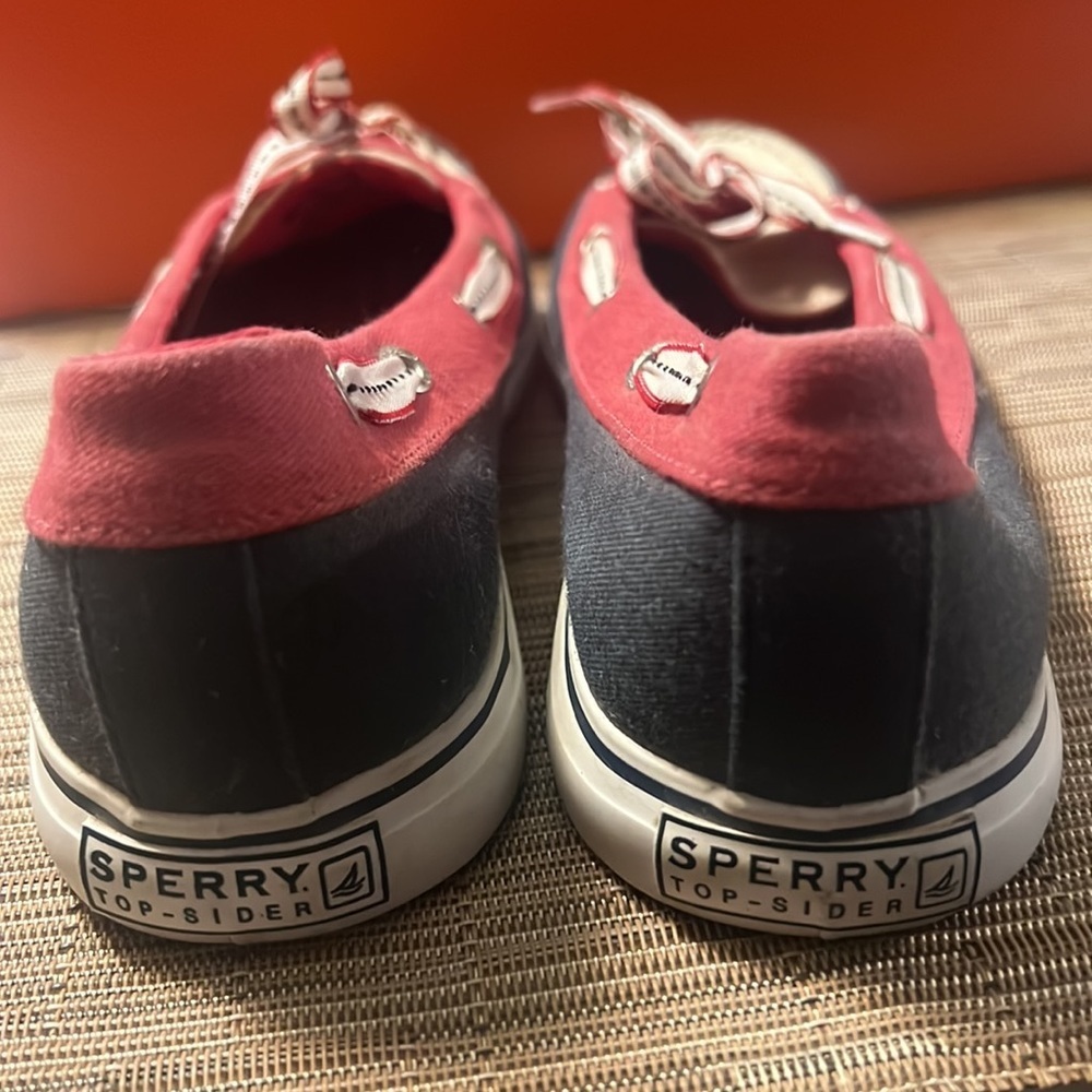 Sperry Shoes - Picture 5 of 6